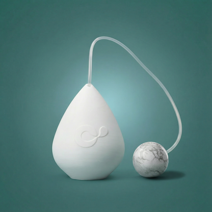 WC-Einhänger &quot;Gocciola&quot;, aus PetG; Inkl. 4 Minitabs und Edelstein nach Wahl